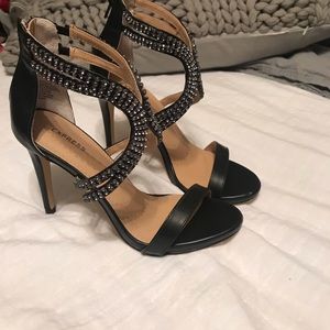 Express heels